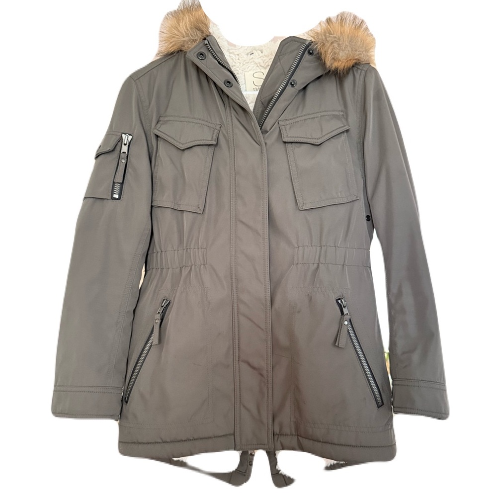 Dark Green Winter Coat w/ Fur Lining